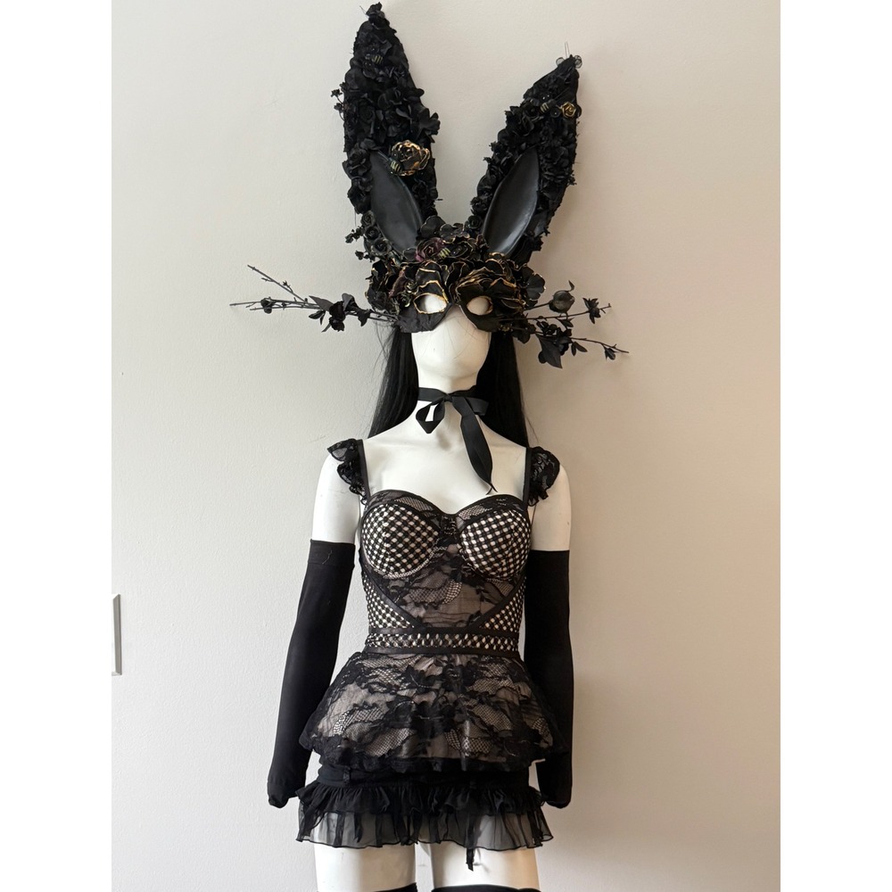 Vintage Y2K Bebe Lace Corset Bustier Top Black Dark Coquette Goth Peplum S